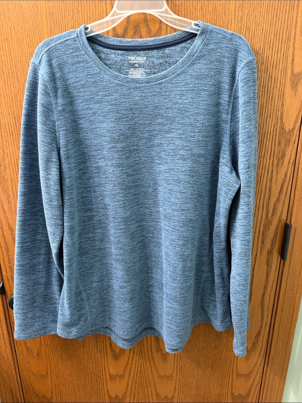 tek gear Women's Heathered Blue Crewneck Sweater